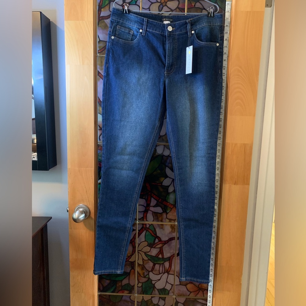 Brand new blue VENUS bum lift jeans size 14